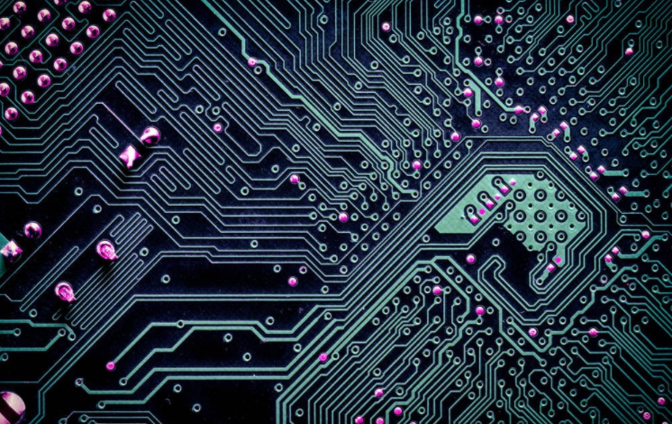 Signal reflection caused by discontinuous PCB impedance