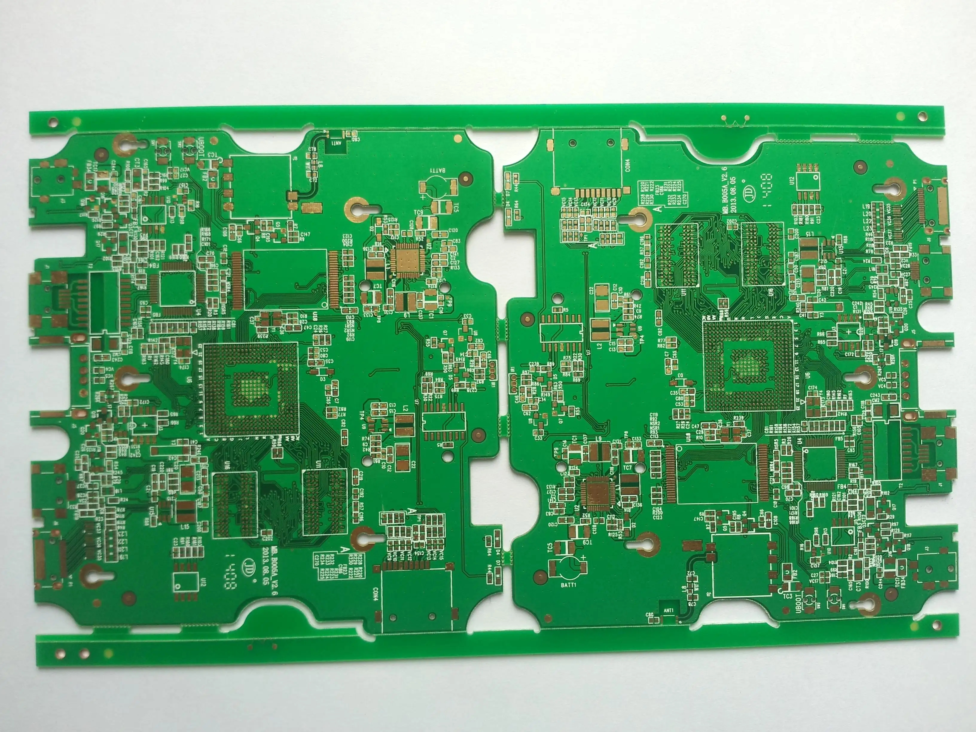 Delay problem in high-speed circuit board design and EMC explanation