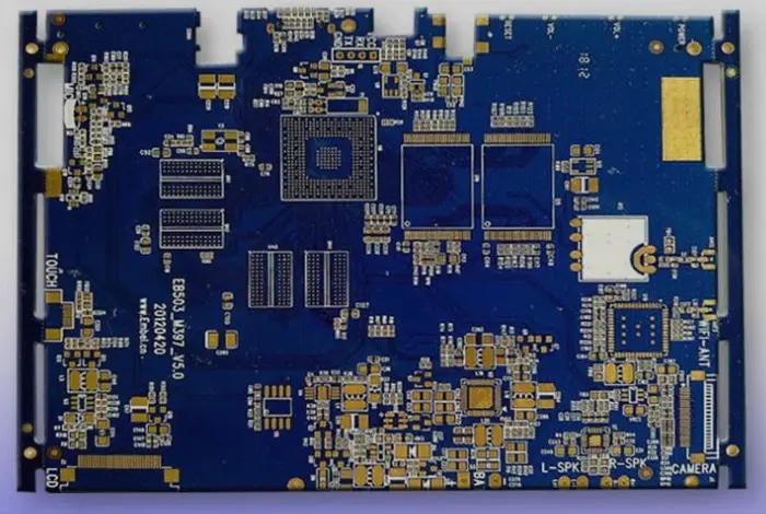 Mobile phone circuit board RF RF PCB chip power decoupling and electrical zoning